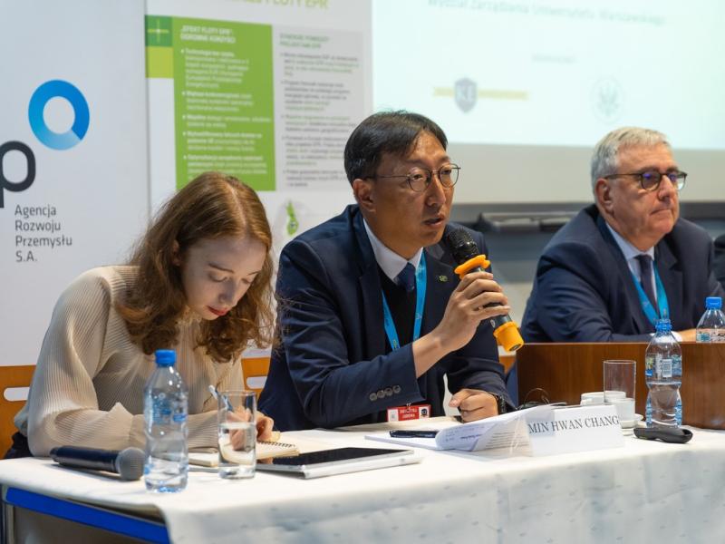 2022년 9월 한국수력원자력 대표단이 참여한 'NUCLEAR POWER - Solutions for Poland(원자력 - 폴란드를 위한 솔루션)' 국제 컨퍼런스